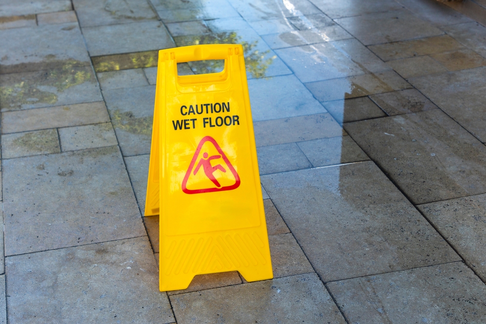 Can You Sue the Government for a Premises Liability Injury on Public Property?